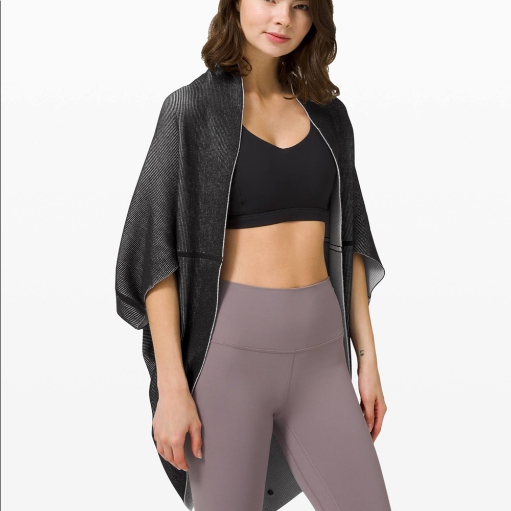 Lululemon wrap tunic one size